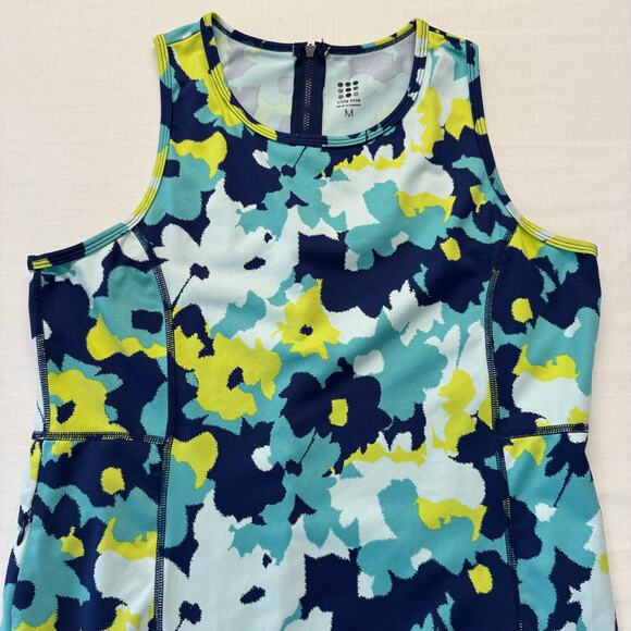 TITLE NINE Stretch Buttah Pieced Racerback Athletic Dress Women's Sz M Aqua Sea - Picture 4 of 15